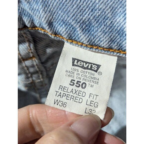 Levi Strauss & Co. Men's Light Blue Tapered Leg Relaxed Fit Denim Jeans Size 36/ - Picture 5 of 6